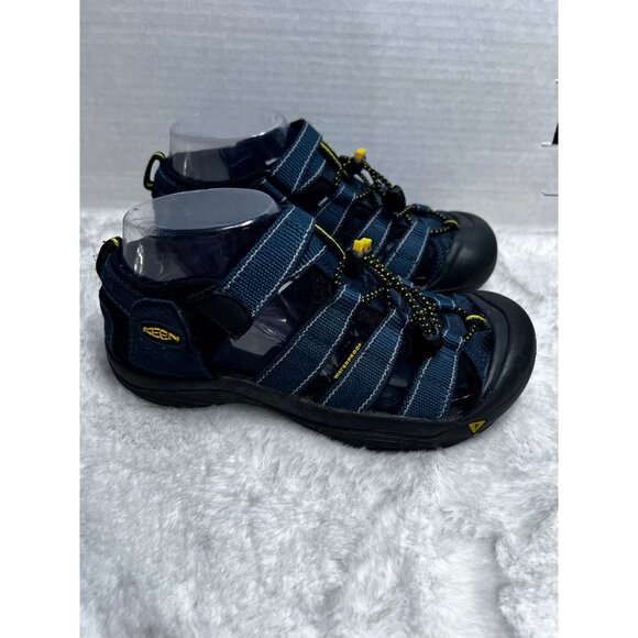 Keen kids navy Newport H2 water sandals boys size 4 - Picture 1 of 7